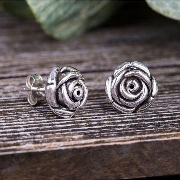 Sterling Silver Rose Stud Earrings NEW - Picture 1 of 3